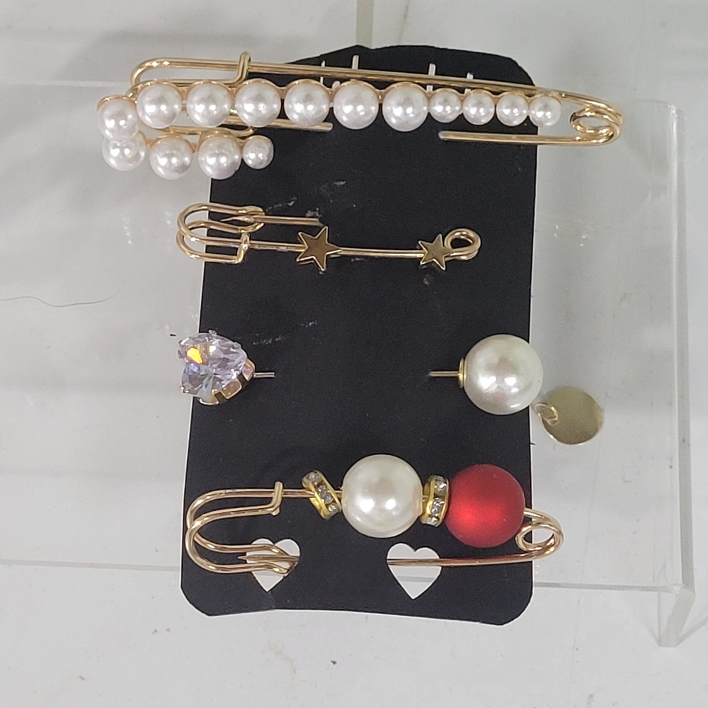 4 Pc Set Hand Crafted Gold and White Brooch Collection